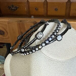 Elegant Black and Silver Women's Bracelet Set